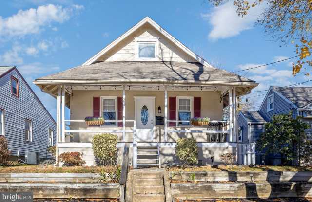 Photo of 1305 SYLVAN Drive