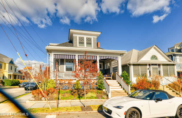 61 Clark Avenue