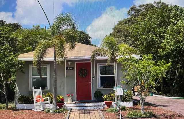 336 SW 5TH AVE DELRAY BEACH, FL 33444