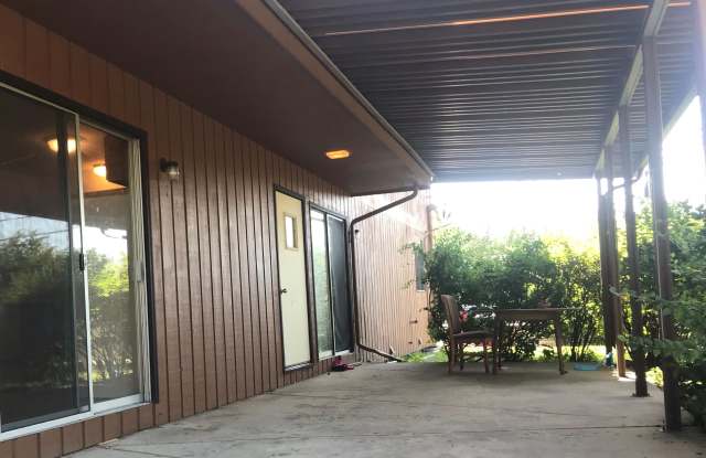 2606 Ardsley Circle #B