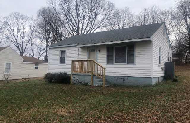Photo of Two bedroom, 1 bath house in Burlington