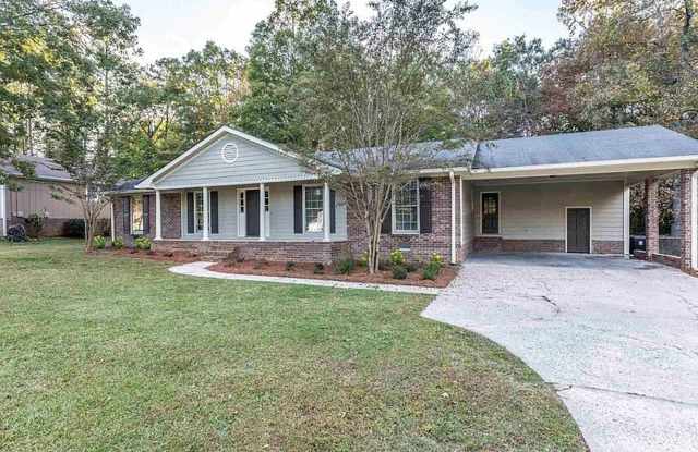 Nice 3/2 Home in West Rome $1,695