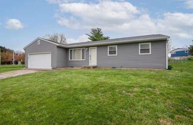 4111 E Deckard Drive