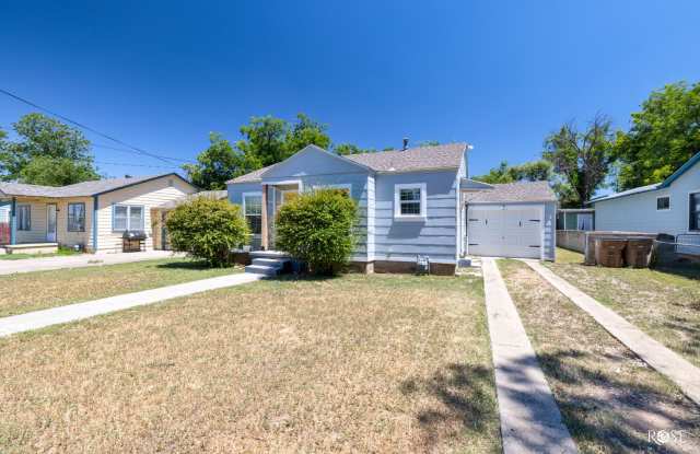 Recently Remodeled 3-Bedroom Home AVAILABLE SOON! - 1817 Martin Street, San Angelo, TX 76901