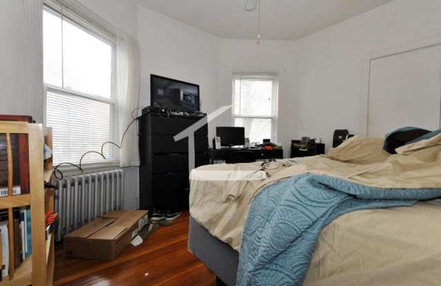 Nice 4 bed in Brighton