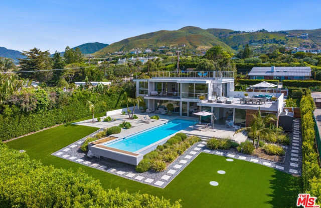 30478 Morning View Dr