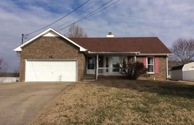 202 Windmeade Cir - 202 Windmeade Circle, Clarksville, TN 37042