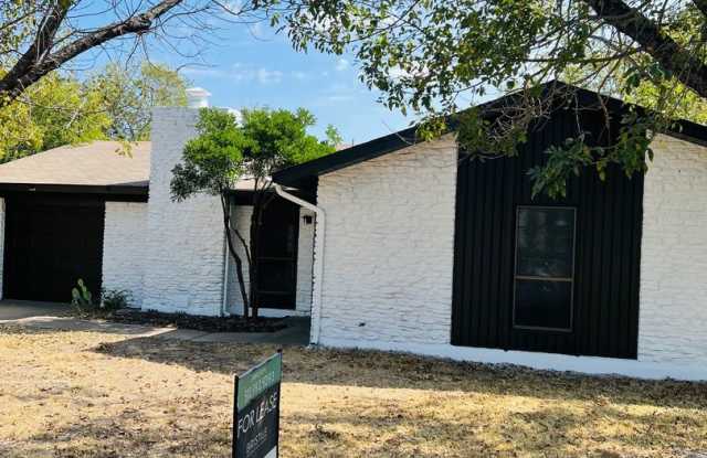 Photo of Charming Home in the Heart of 78758