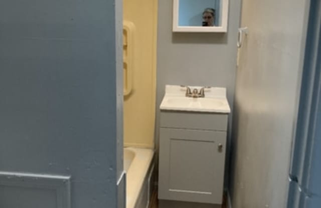 600 Mc Clure Avenue - 1