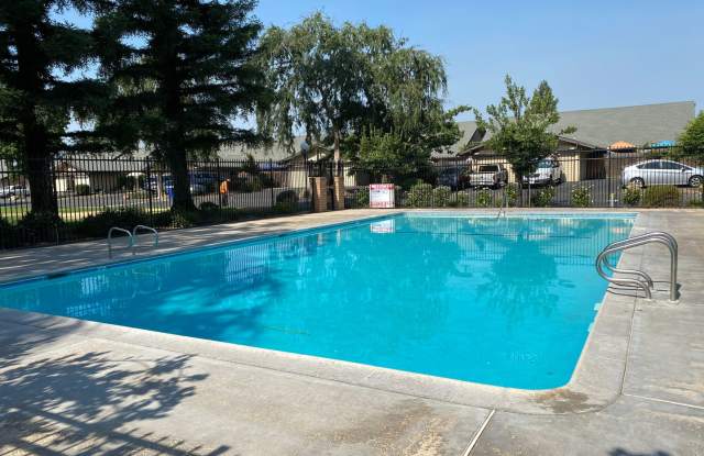 Photo of $1,795 Blackstone  Sierra, 2 Bed Condo + Loft - W. Sierra Ave, Fresno / Community Pool
