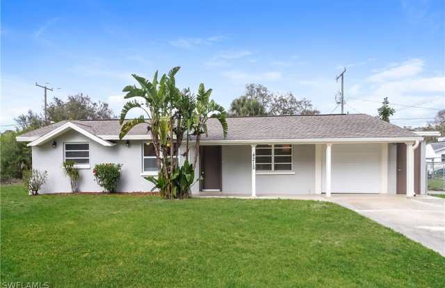 4215 Tarpon Road