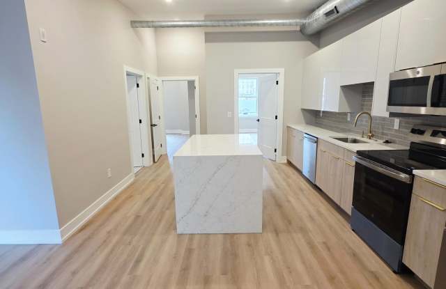 714 CHESTNUT Street unit: 6