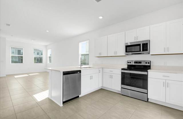 3371 Composition St - .