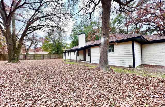 8312 Bucknell Dr