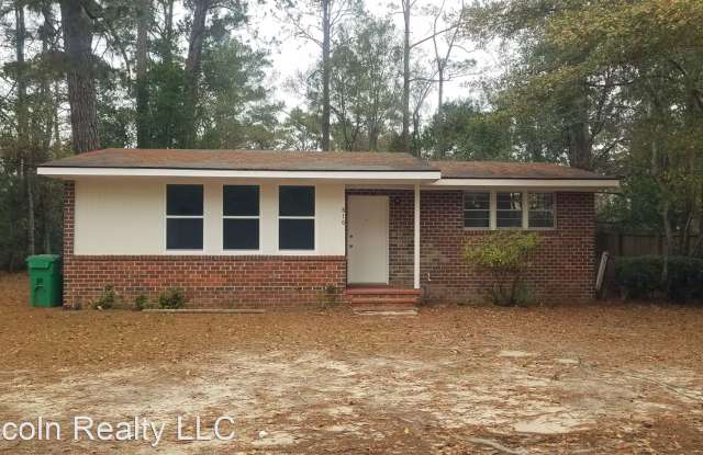 810 Poplar Drive* - 810 Poplar Drive, Valdosta, GA 31601