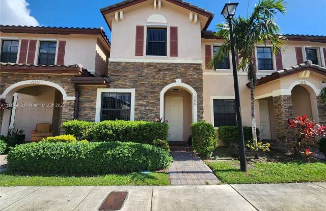 15067 SW 116th STREET