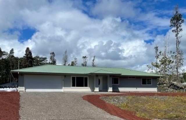 15-1944 17th Ave. Keaau, HI 96749