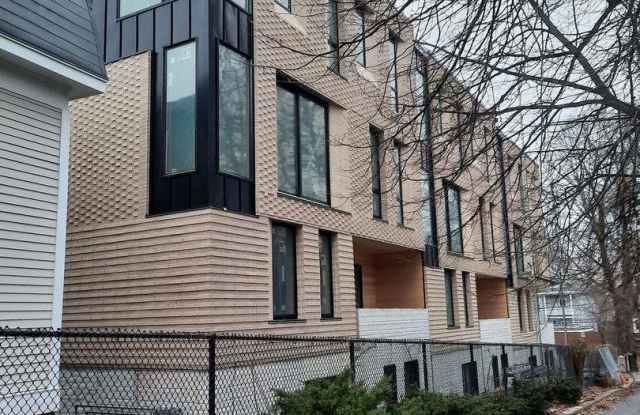 Large 3 bed in great location