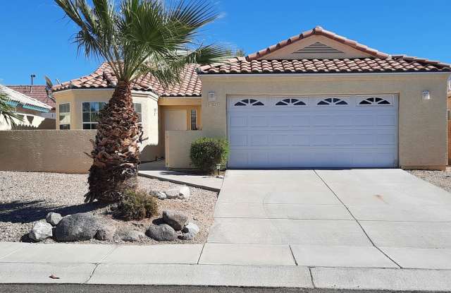 4 bedroom/2 bath Home available in Bullhead City in Desirable El Camino Village.