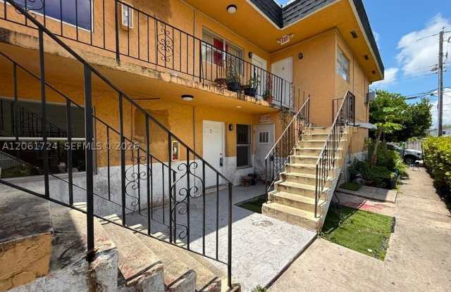 3045 NW 21st Ct