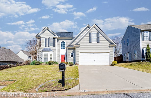 10 Montpelier Dr - 10 Montpelier Drive, Greer, SC 29650