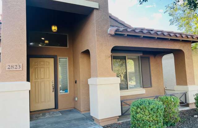 Photo of 2823 E Questa Dr