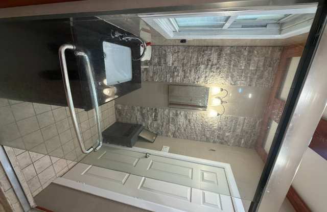 Photo of 1722 Hunt avenue