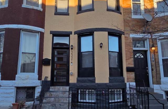 Photo of 2321 MCCULLOH Street