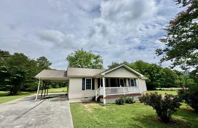 600 Pine Oaks Drive