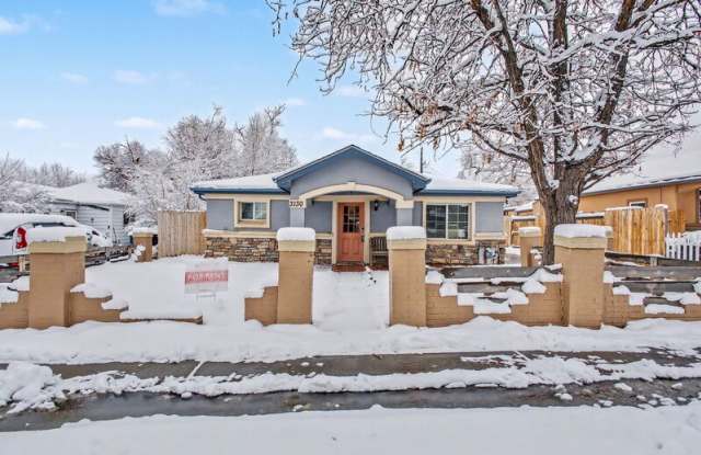 Photo of 3130 West Longfellow Place