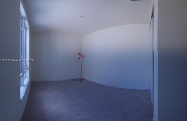 10363 NW 63rd Ter