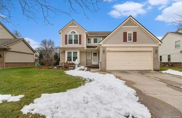 42989 BROOKSTONE Drive