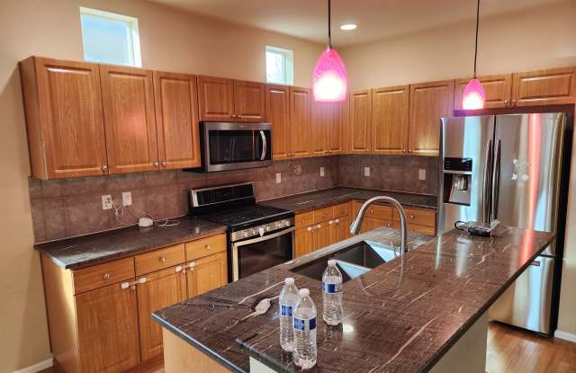 Photo of 2441 Northeast Ivy Way