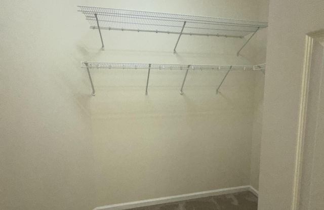 9291 Grapeview Boulevard