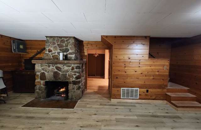 Photo of 26251 Alpine Lane