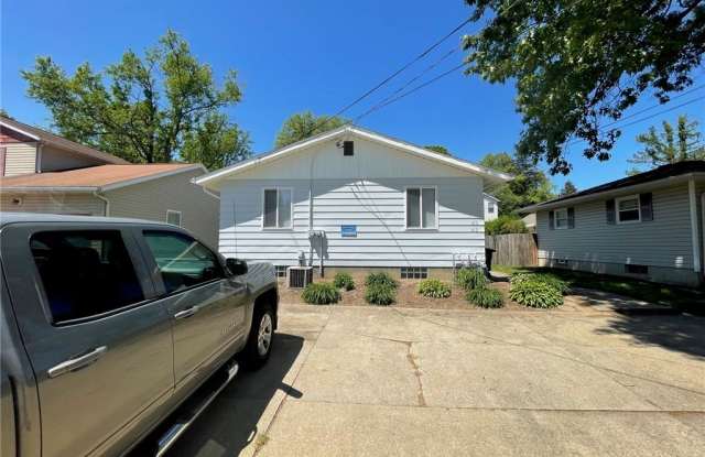 410 Sullivan Avenue