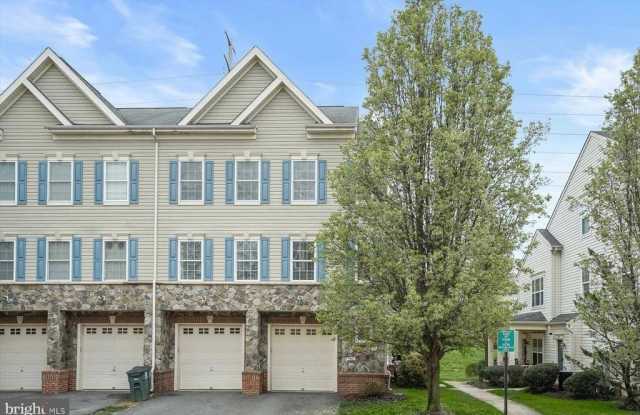 11214 Wortham Crest Circle
