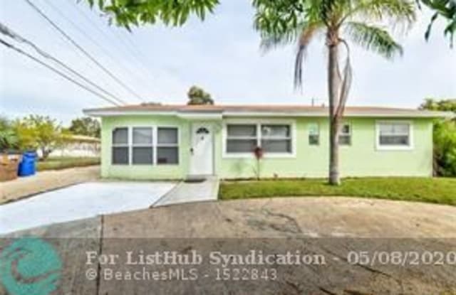 681 SW 15th St - 681 Southwest 15th Street, Deerfield Beach, FL 33441