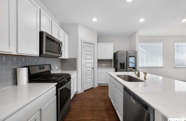 210 Big Cypress Bayou Road Hutto, Texas