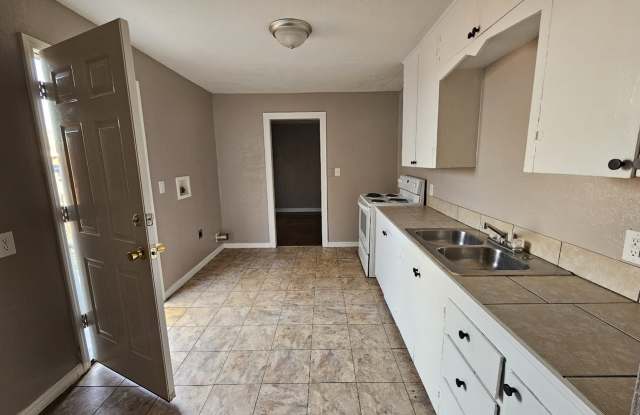 Photo of 2017 N Page Ave