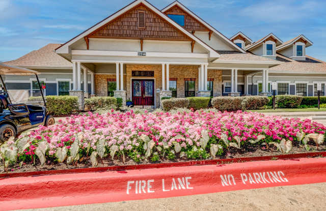 Senior Housing - The Oaks at Hampton