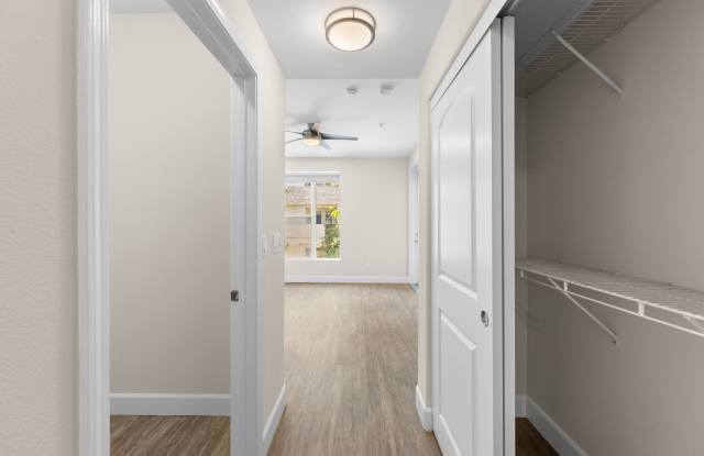 Stadium House Apartments