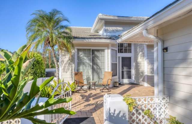 7714 WHITEBRIDGE GLEN