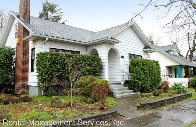 3215 NE Prescott - 3215 Northeast Prescott Street, Portland, OR 97211