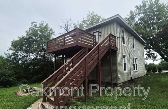 110 Phelps Road - B