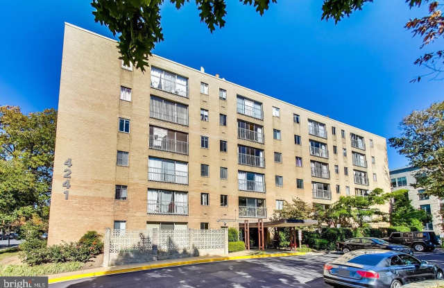 4241 COLUMBIA PIKE