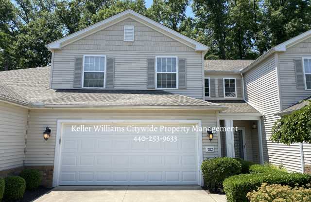 Photo of 782 Lakeside Dr