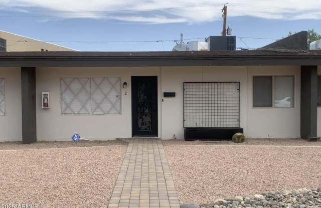 Photo of 7101 E WILSHIRE Drive