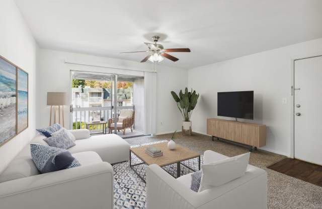 The Fairway Club Apartments