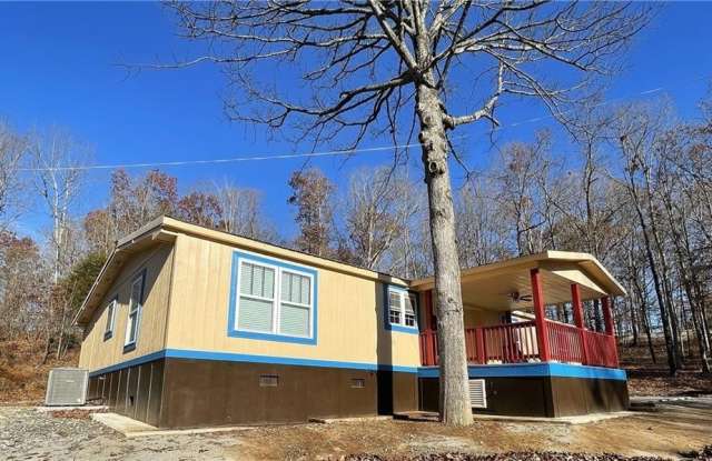 6225 Lollis Creek Road